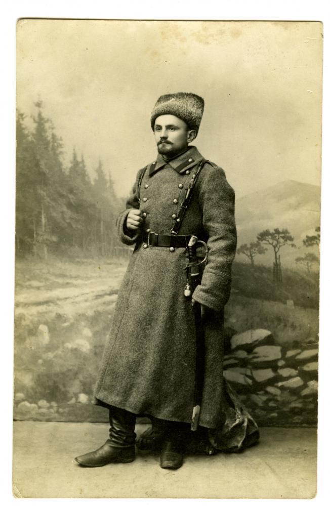 Фотаздымкі афіцэра расійскай арміі А. М. Дзянісава на фронце падчас Першай сусветнай вайны