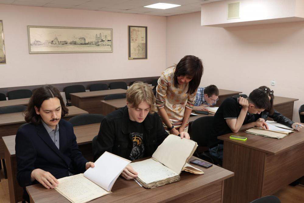 Семінарскія заняткі па тэме «Канфесійныя архівы Беларусі»